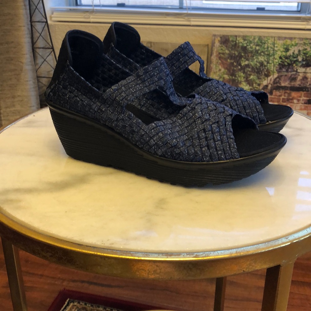 White Mt. memory foam braided wedge sandals